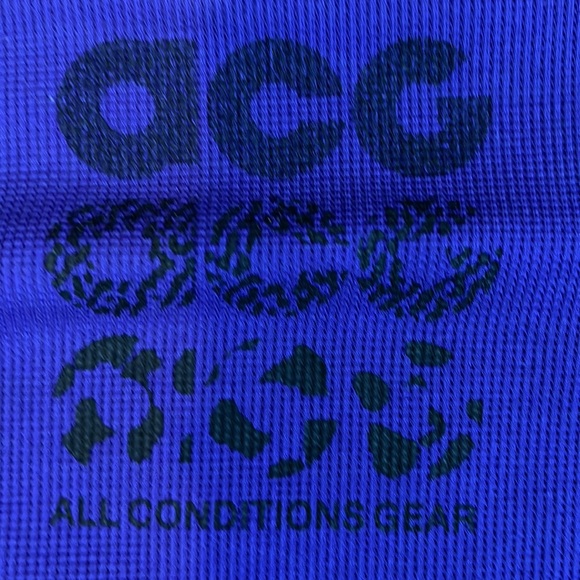 NIKE ACG PURPLE LONG SLEEVE - Picture 2 of 3